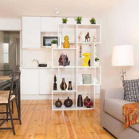 דירה Beautiful In Historic Alfama ליסבון